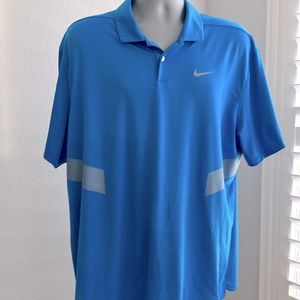 Nike Dri-Fit pull over‎